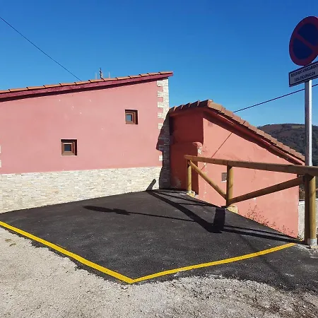 Holiday home Casa Encarnacion Santo Emiliano